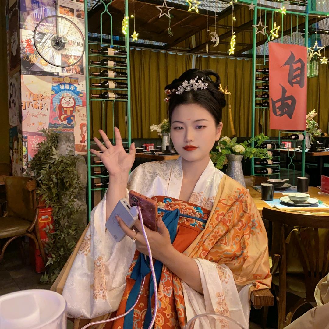 萨麦片儿
