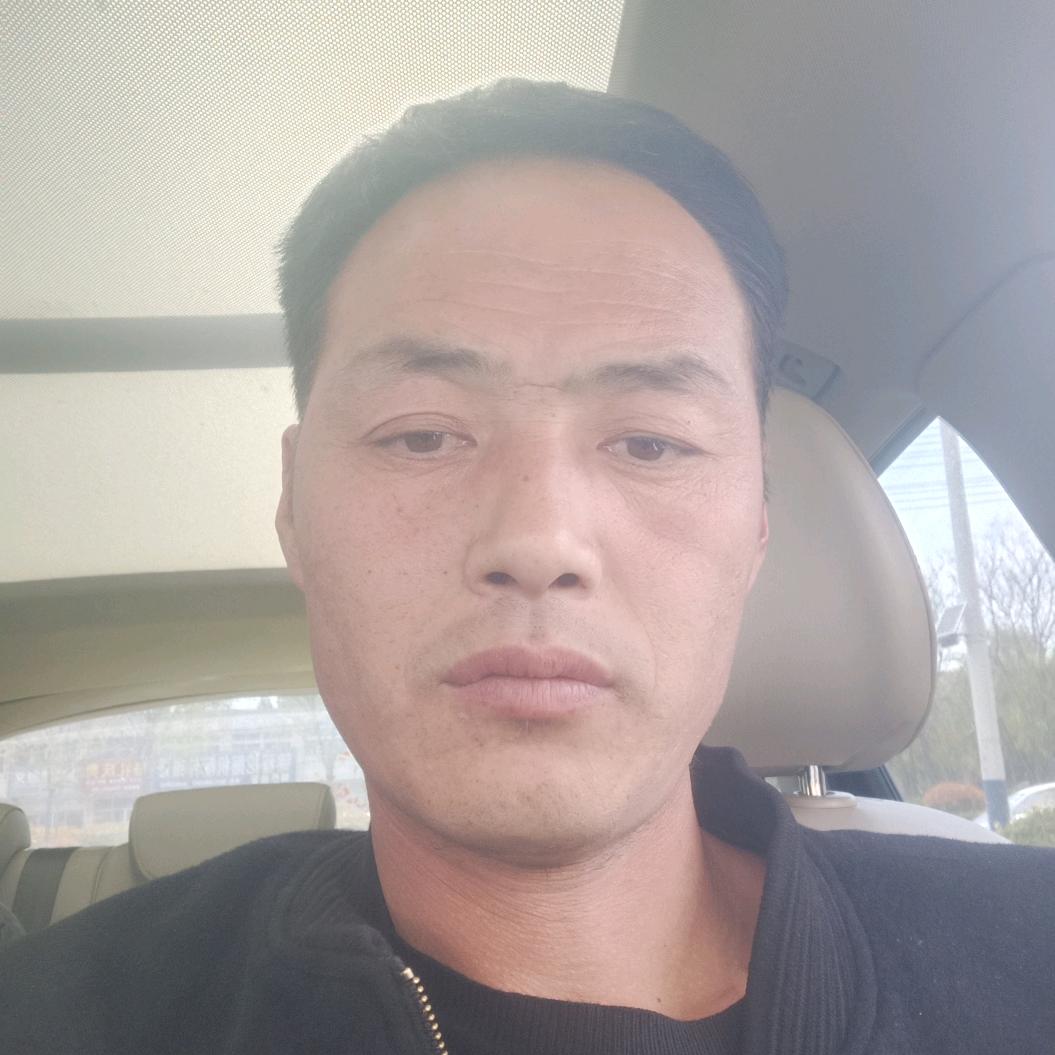 深情的宇航员