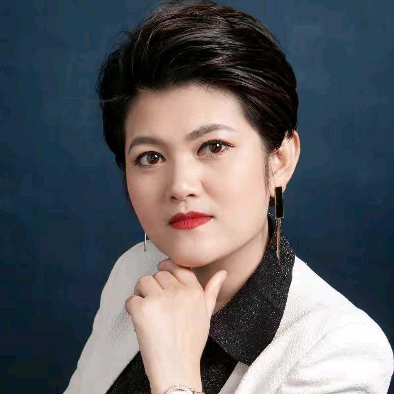 冠军妈妈露姐