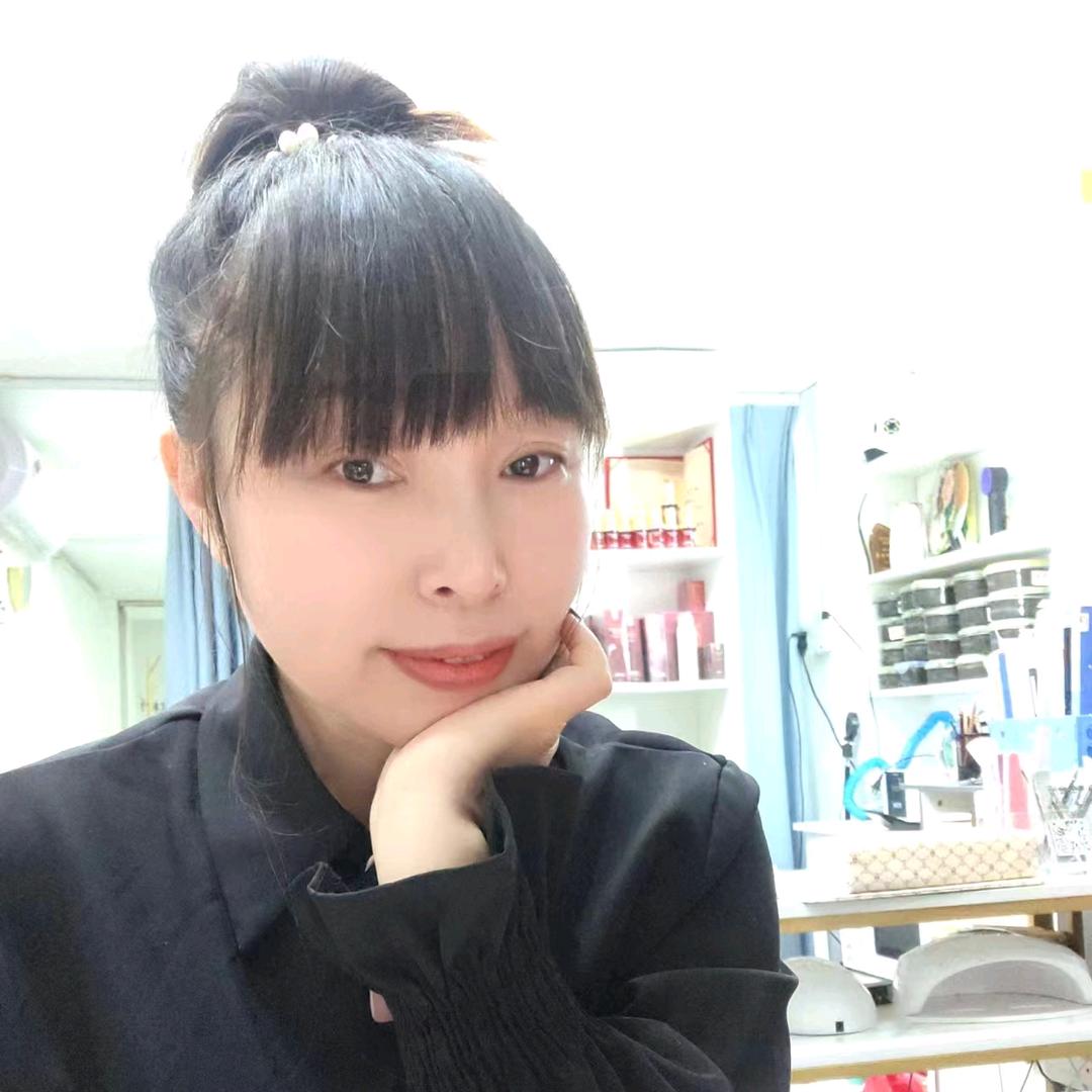 小A