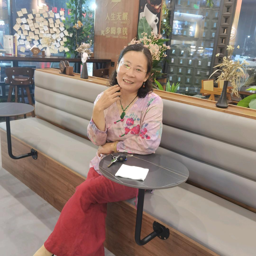 顽皮小脚