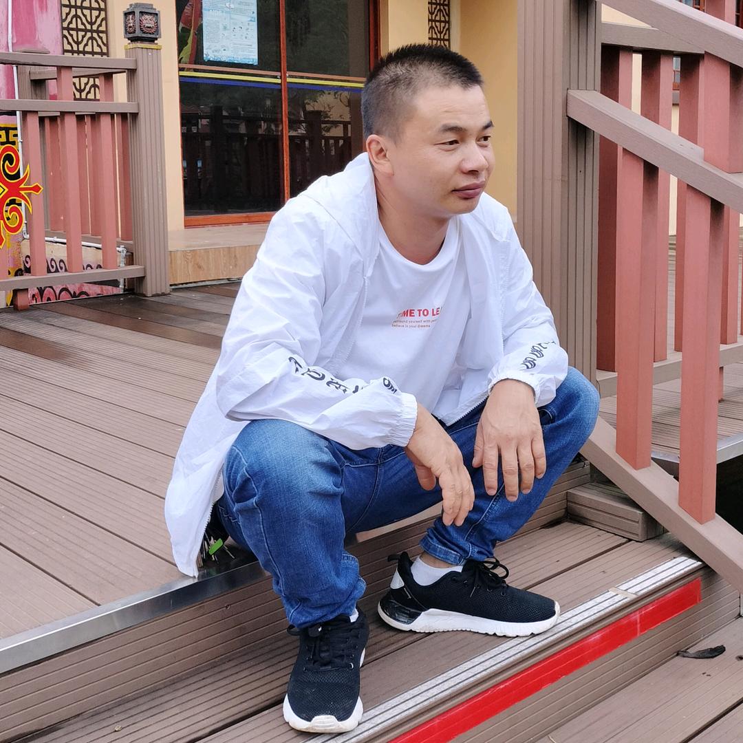 南华县龙川镇福宝汽修店