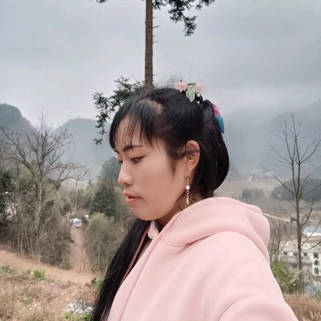 开心小表妹🐰🐰🐰孙