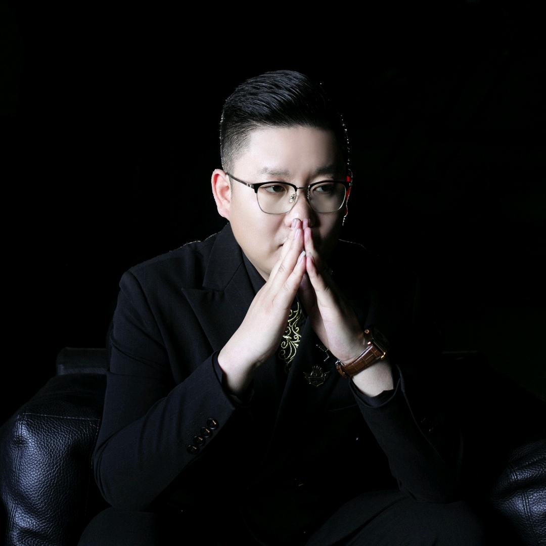 通辽鑫盛—主持人—管邵