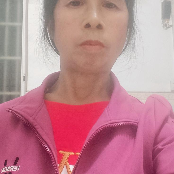 老何