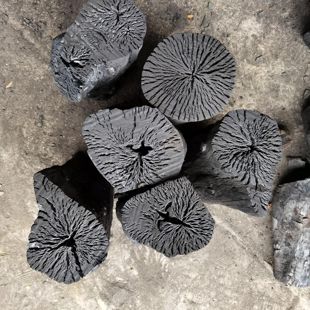 周弟168荔枝木炭厂家直销