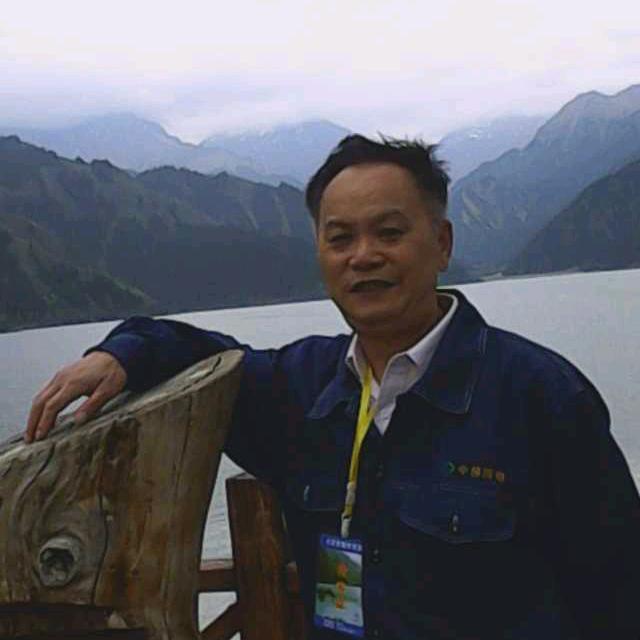 经文龙