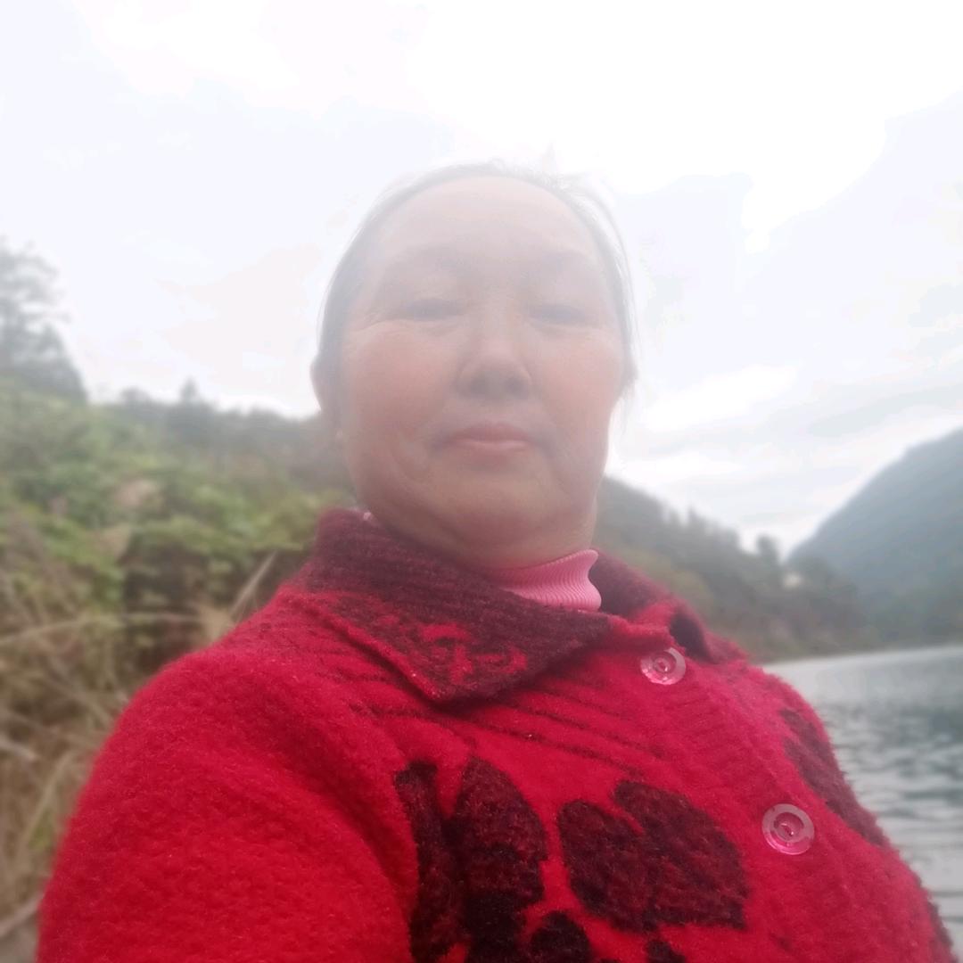 爱听歌