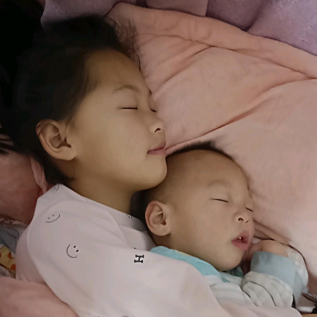 妍，轩，宝妈