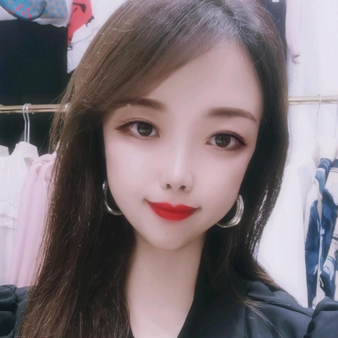 @三龙依恋大码女装