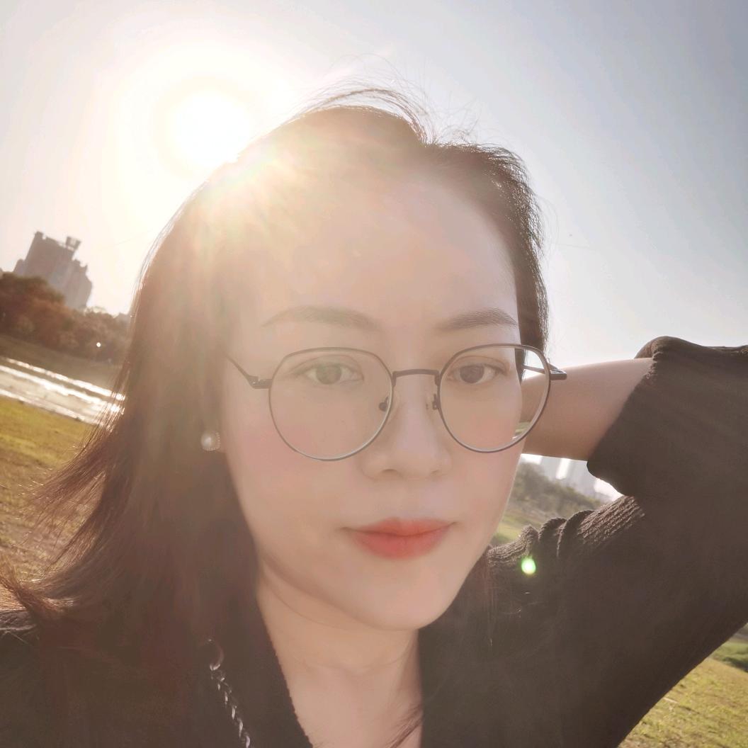 与李一起看黄昏