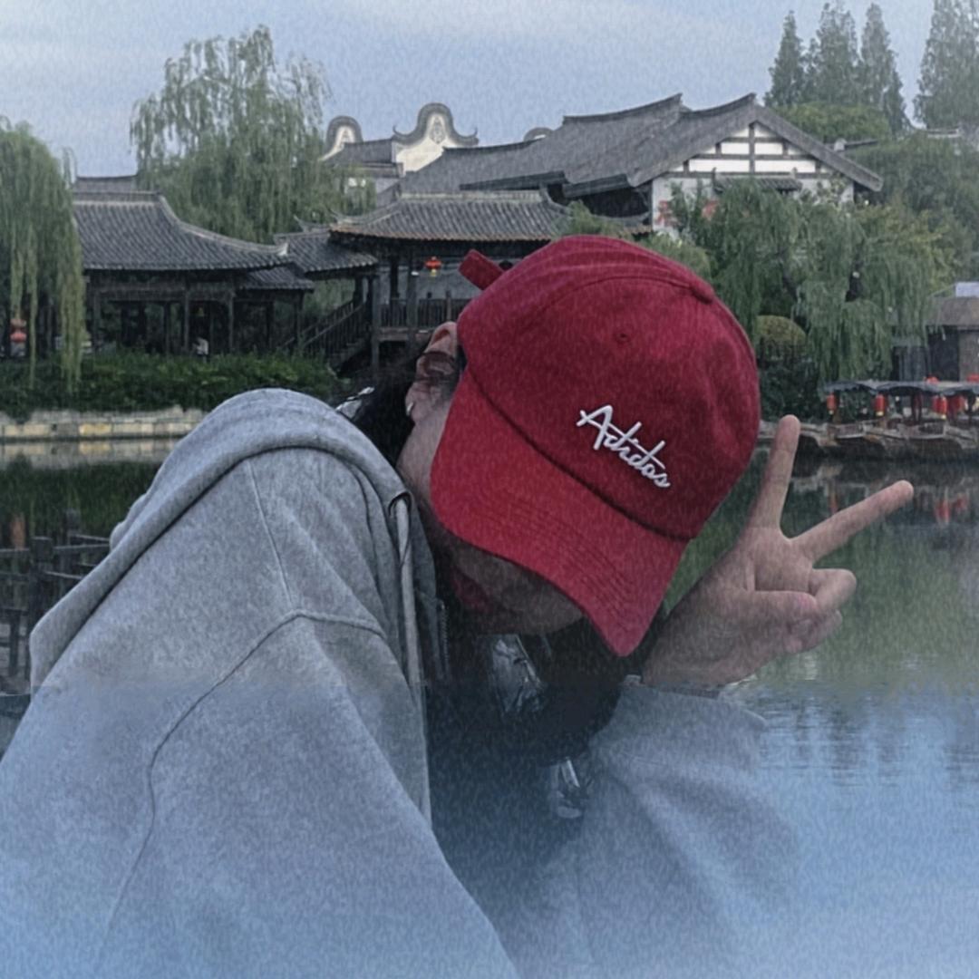 Zhou周.