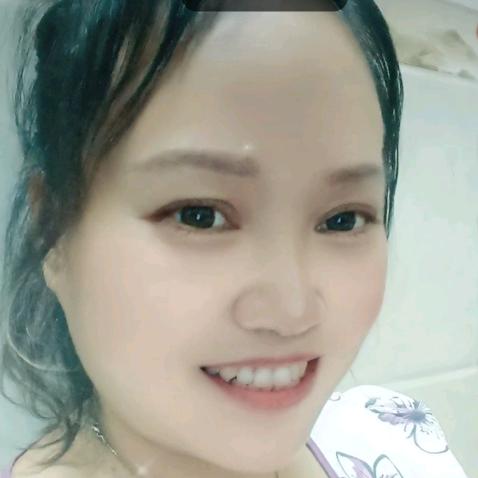 梁伍妹  😜