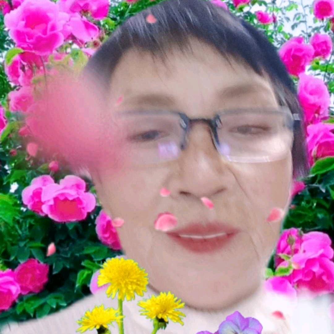 不爱吃香菜✘