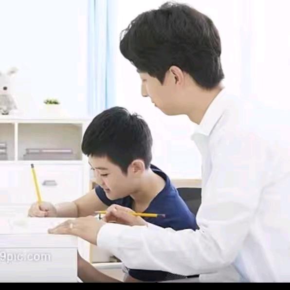 做家教的李老师