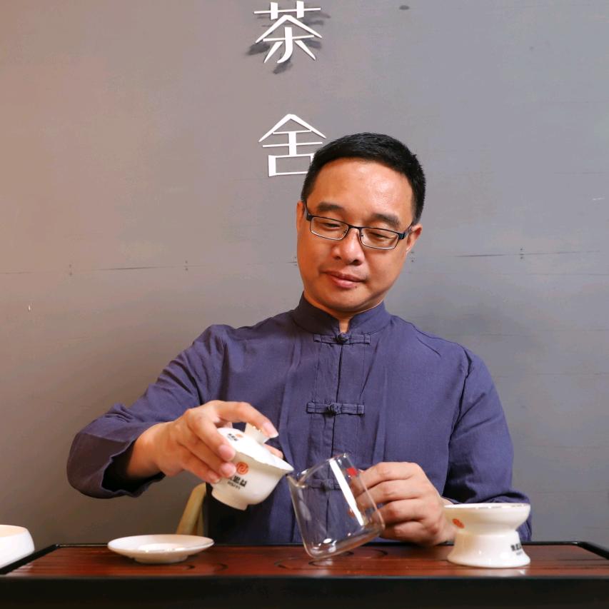平哥爱茶
