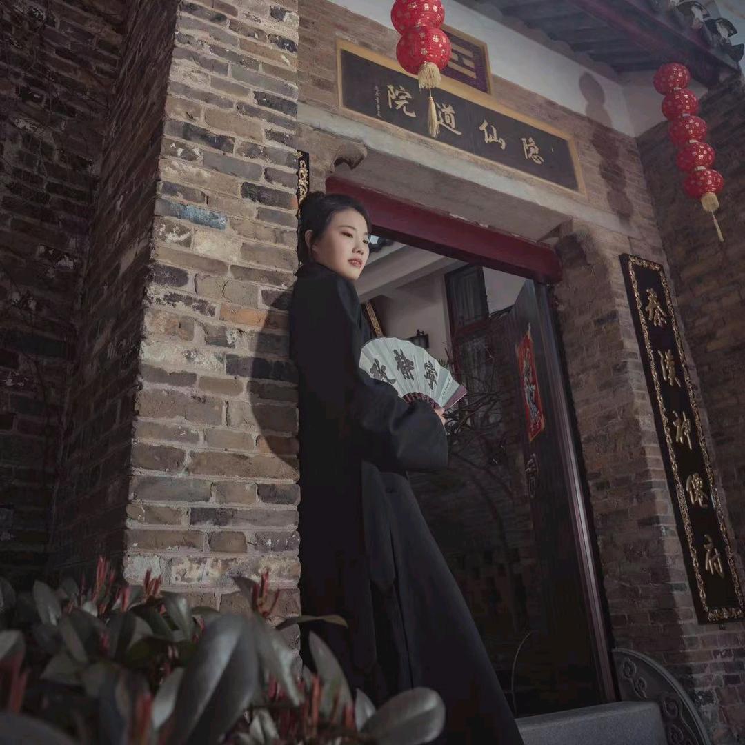 五行穿衣玄惠子