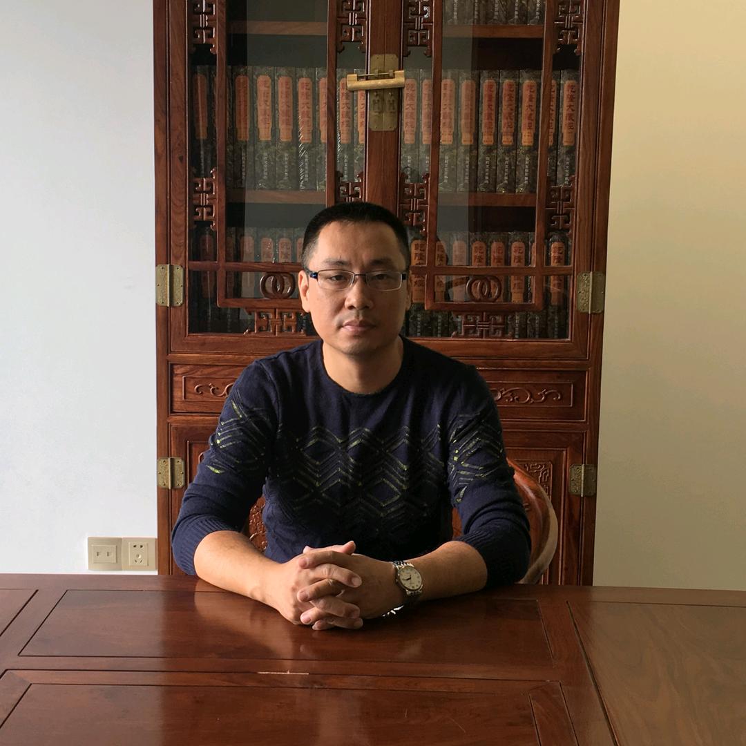《蔡雄伟》传统男人，金士达超声波机
