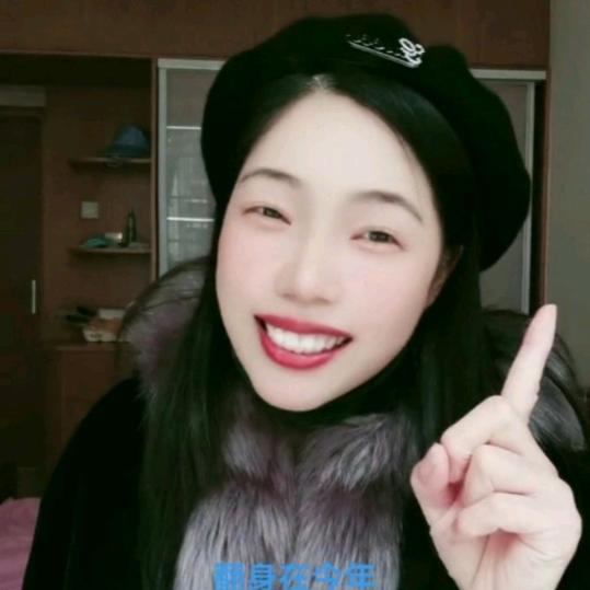 张姐〈橱窗有好物〉停播中