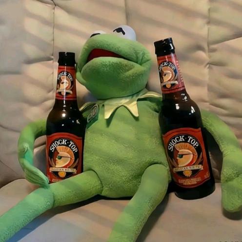 ʰᵉˡˡᵒ𝙠𝙞𝙩𝙩𝙮~