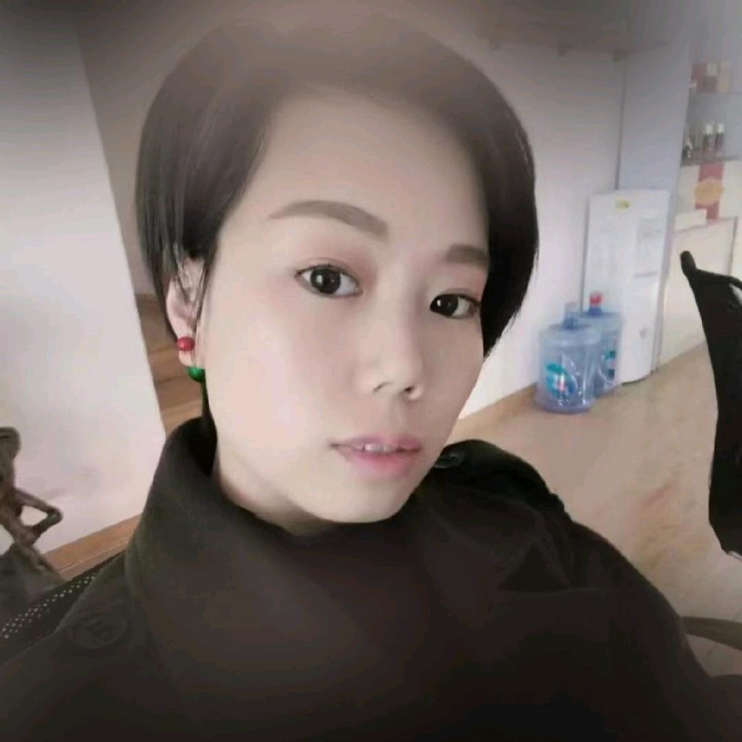 成晨