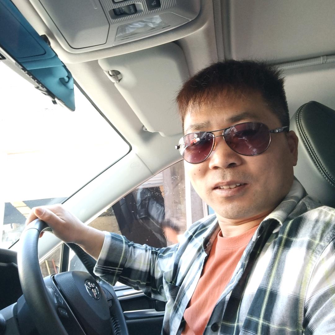 小蒋切纸压痕加工