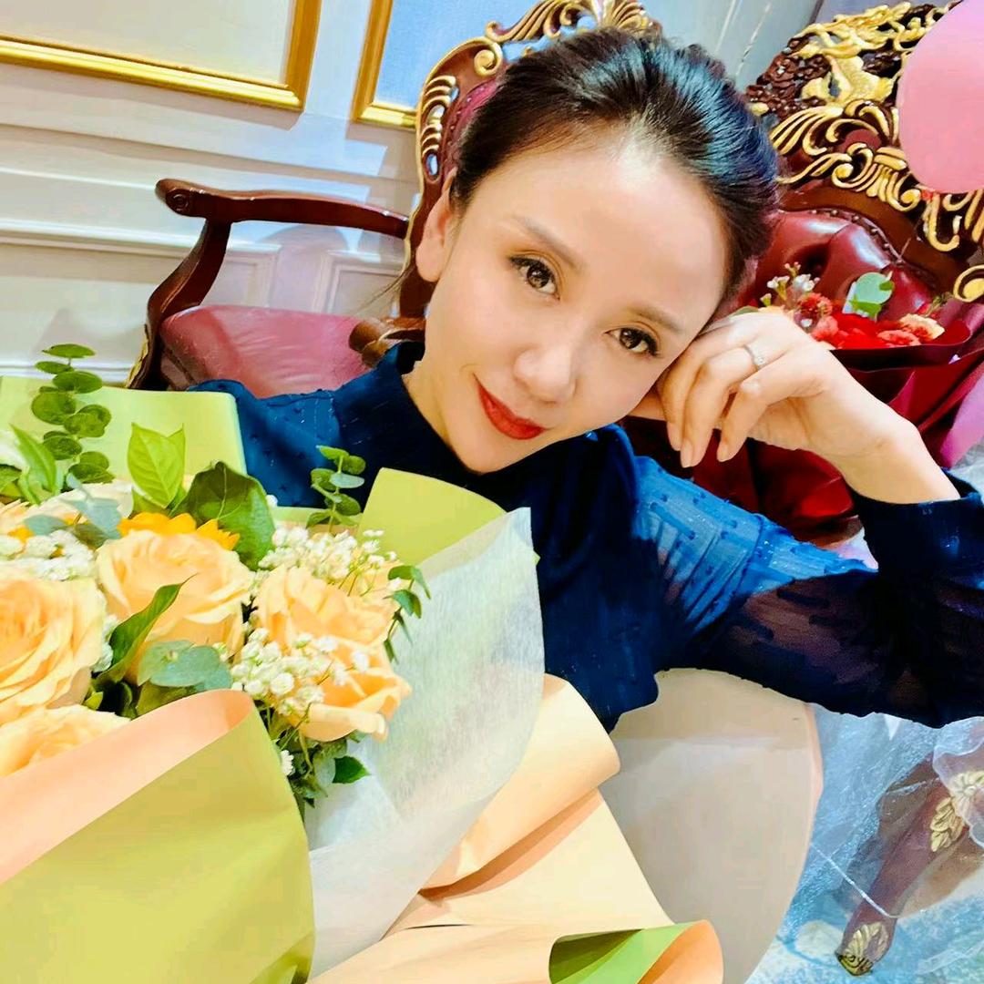 小阿姨