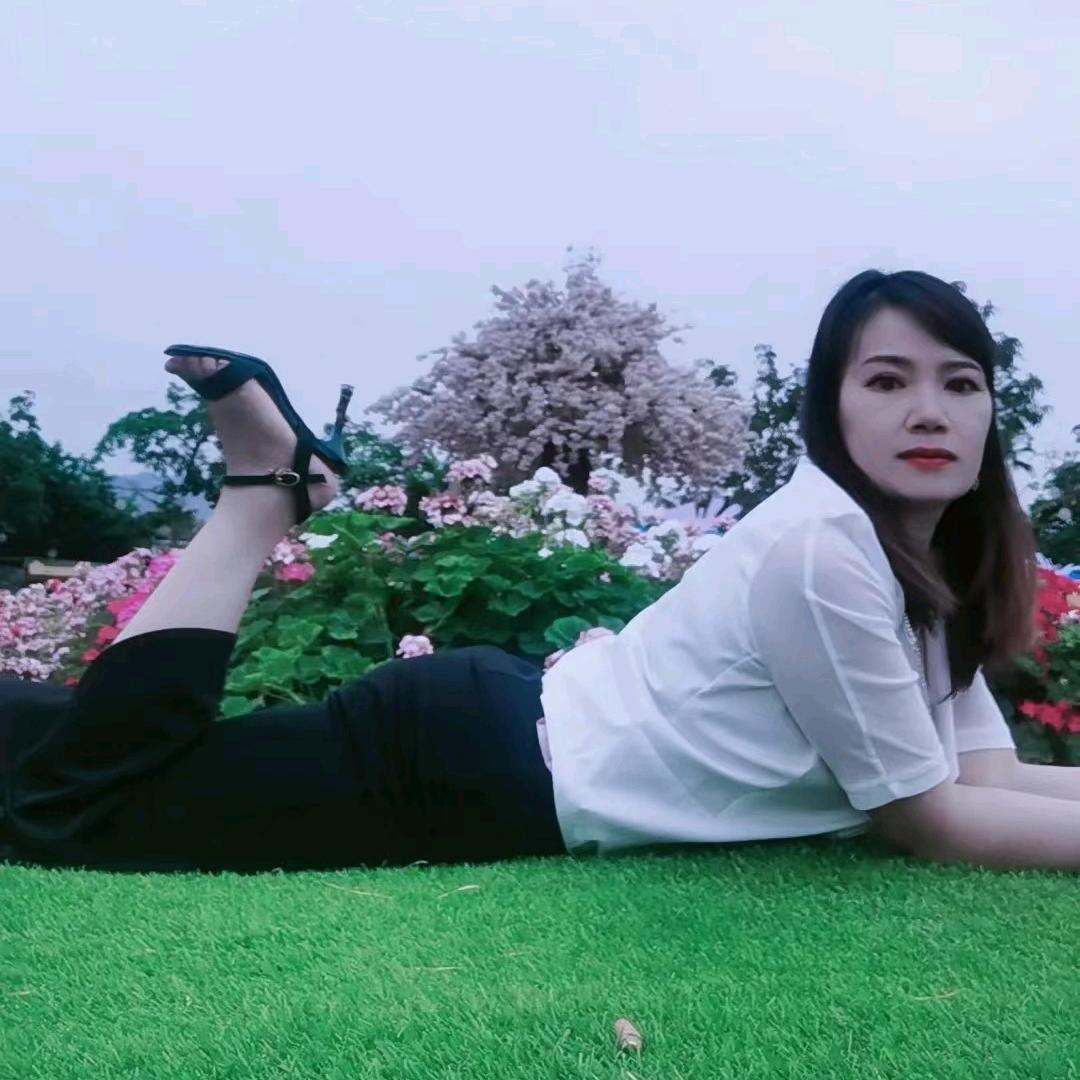 再苦再累往前走