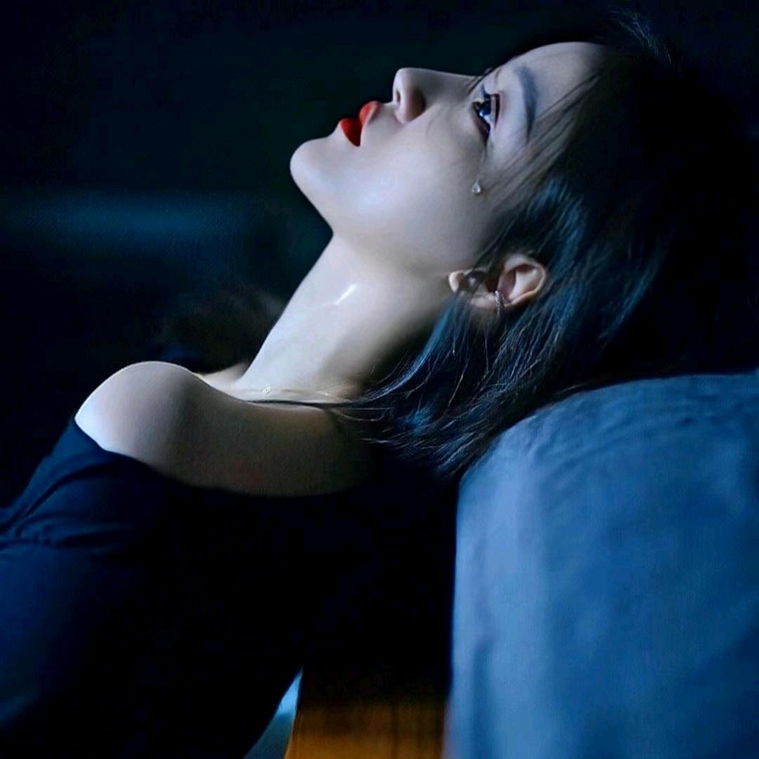 徘徊在十字路口