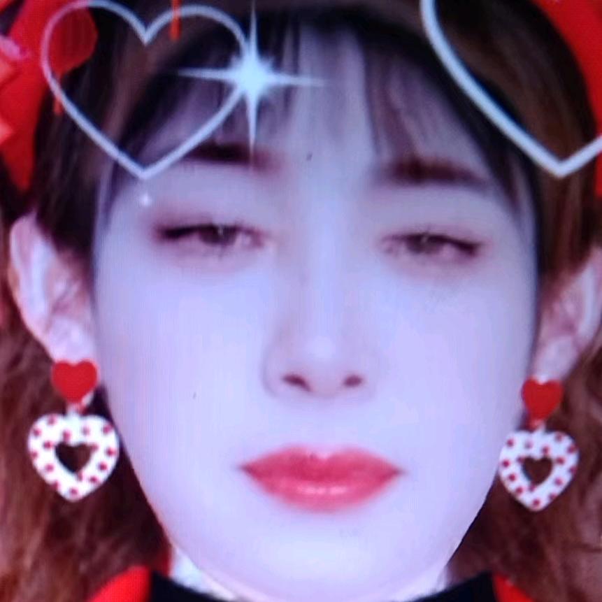 刘美美。