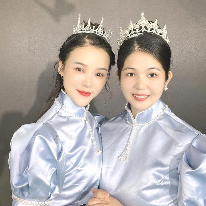 赵依依❤️月嫂玲姐❤️记录生活（芽医森）