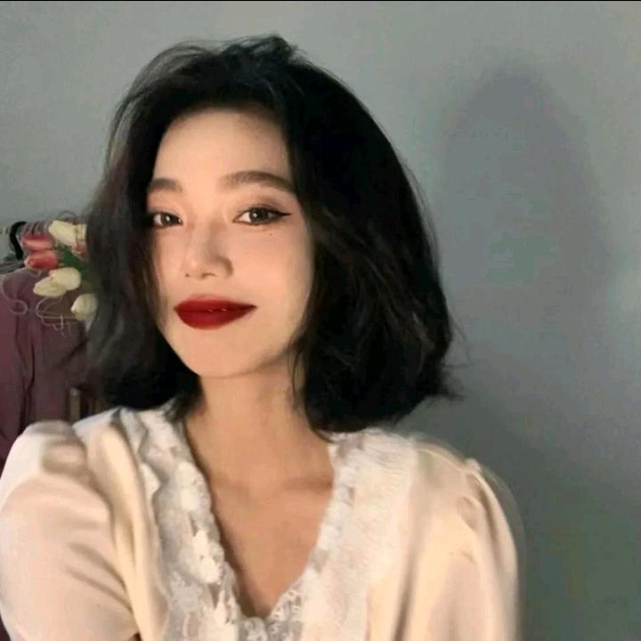 一笑倾城.