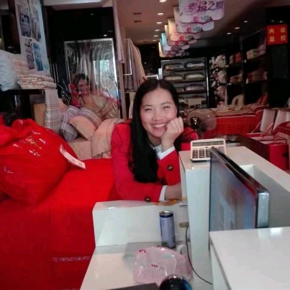 黛富妮家纺东兰店