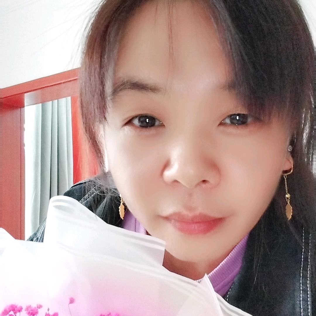 墨冲布依城鲜花店 半夏花艺