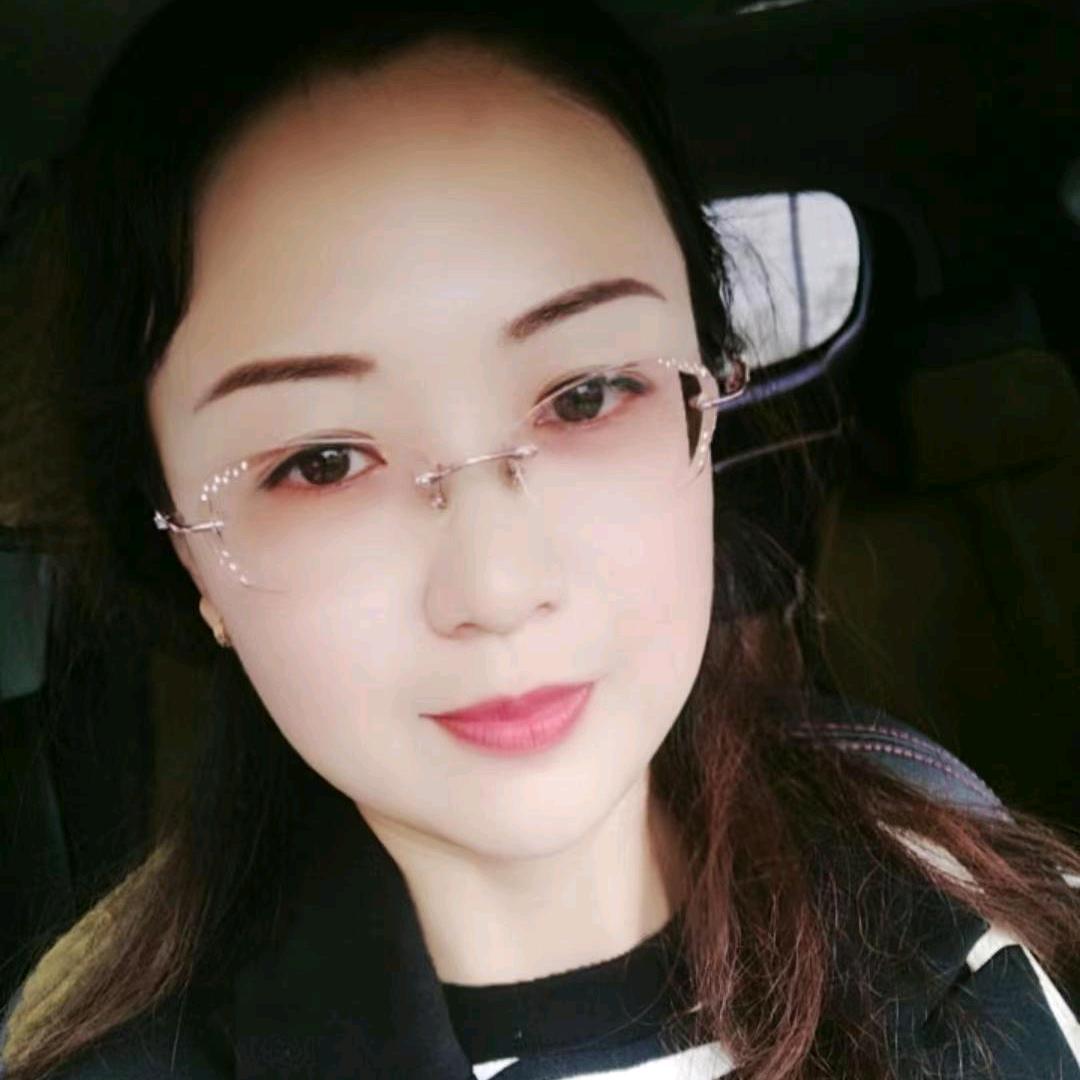 文登区品牌折扣断码鞋店