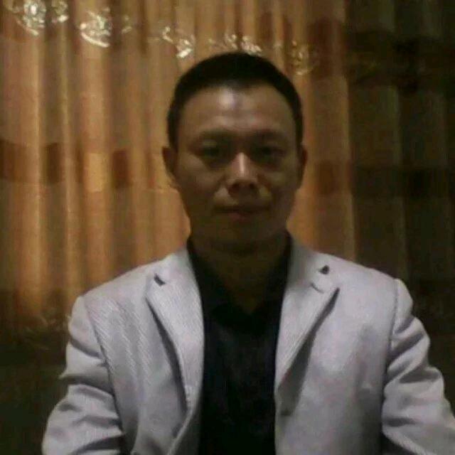 黄春成