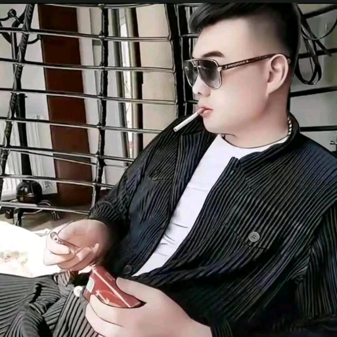 八魉