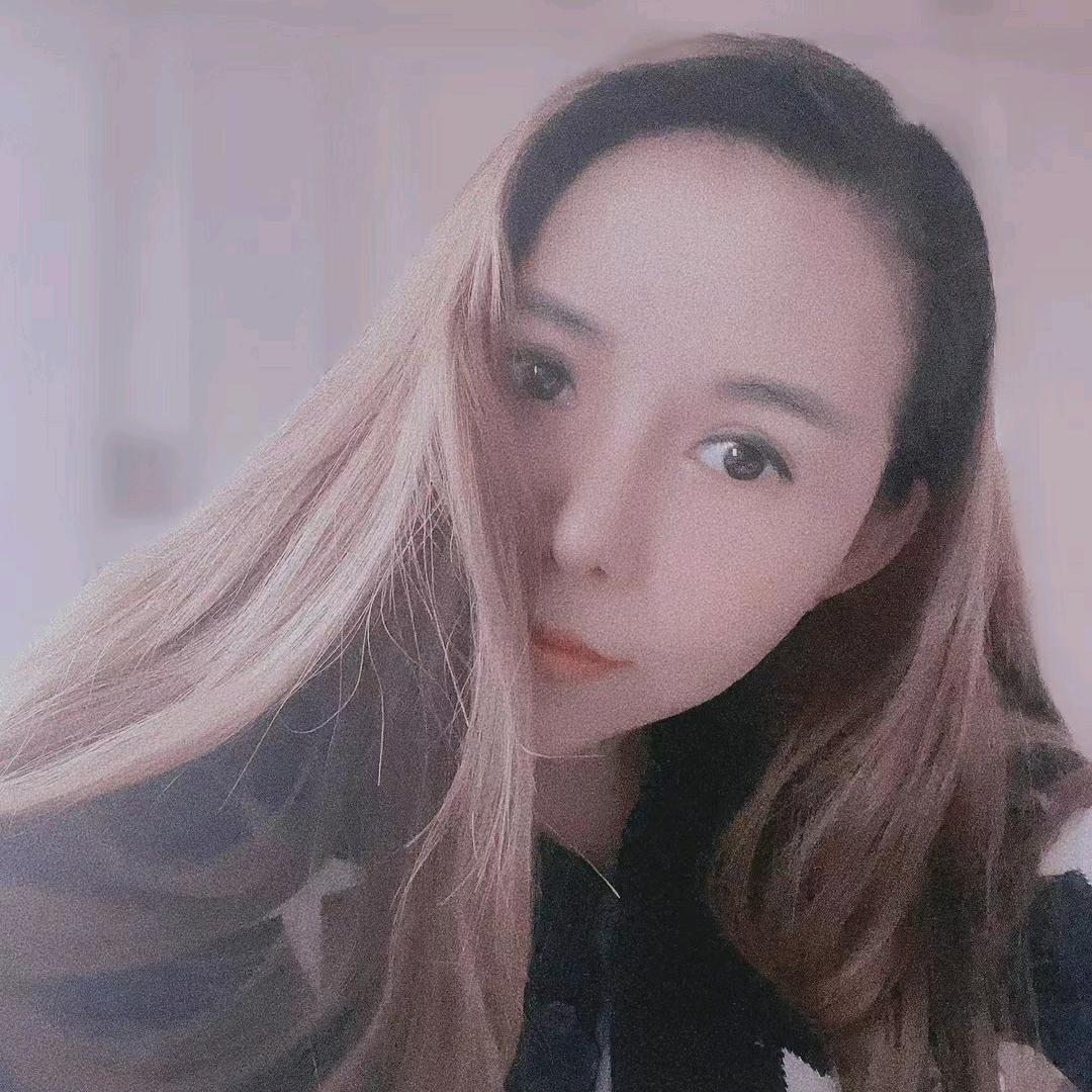 二小姐（好物在橱窗）