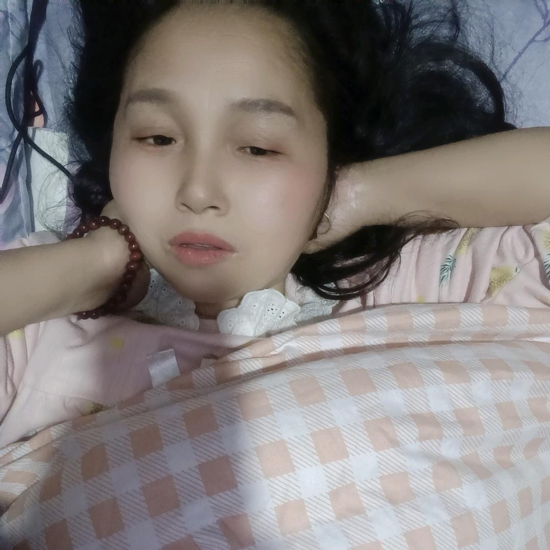 呢呢