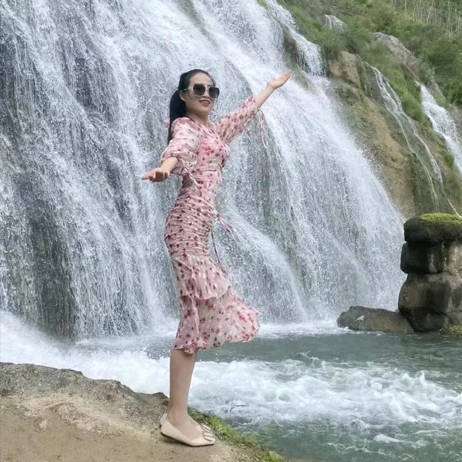 商洛驾培女校长
