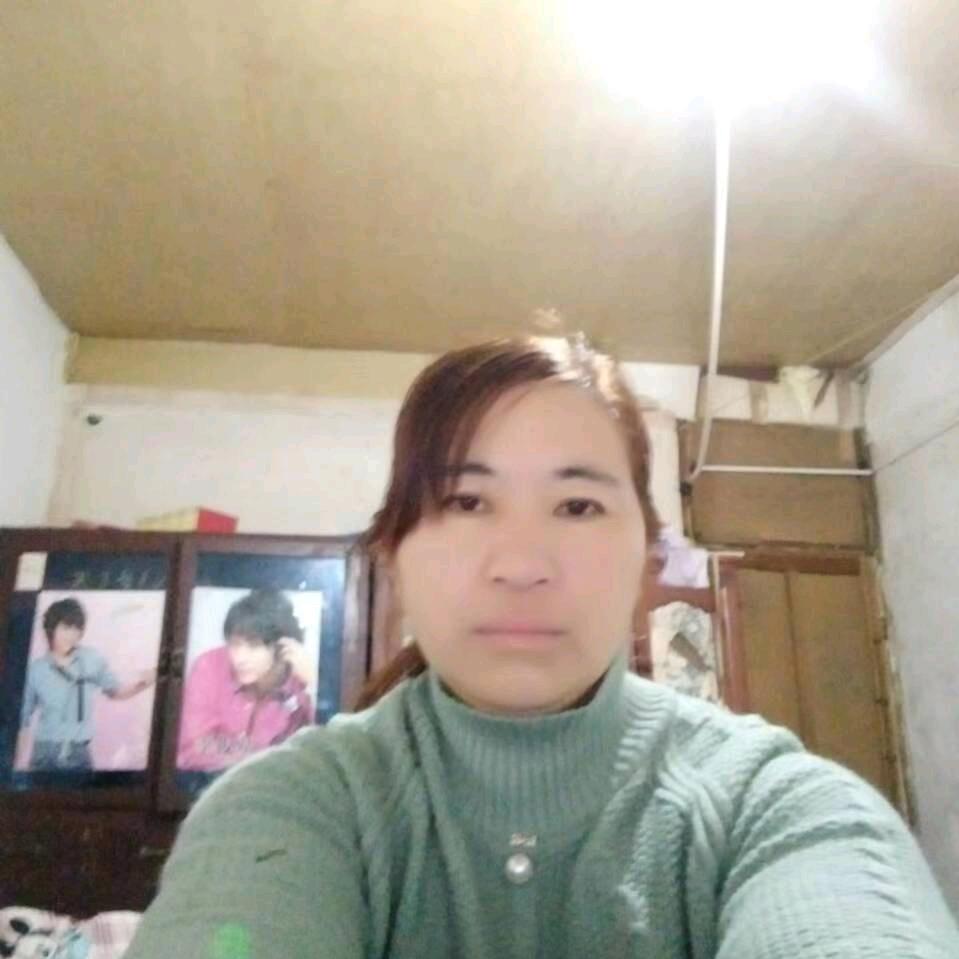 苦中欢乐，每天晚上七点十分直播