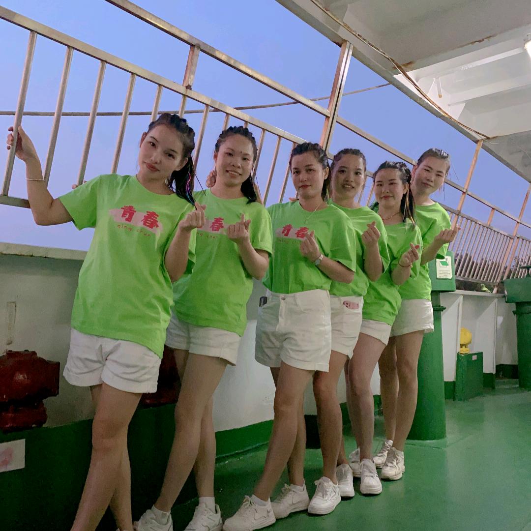 丽丽