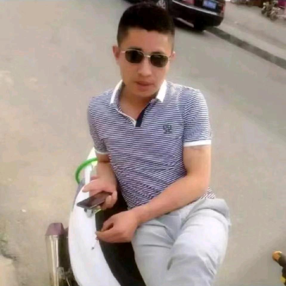 👉张哥，（低调/👌