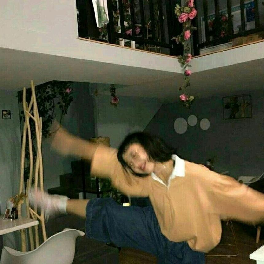 小胡同学！