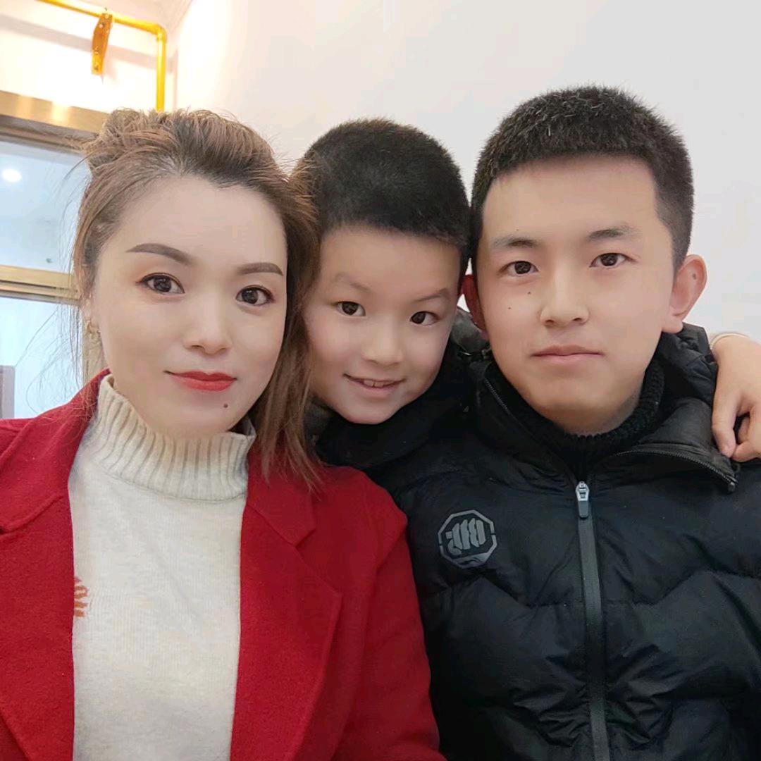 蓝天仁寿钟祥店伍意