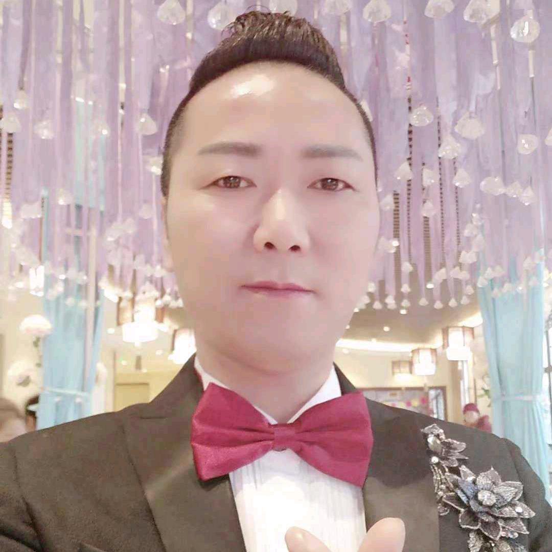 百灵鸟 🐦