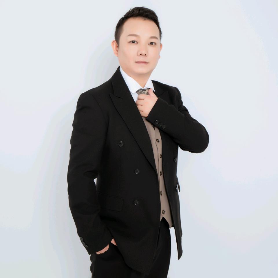 利川鸿忱房地产营销策划有限公司