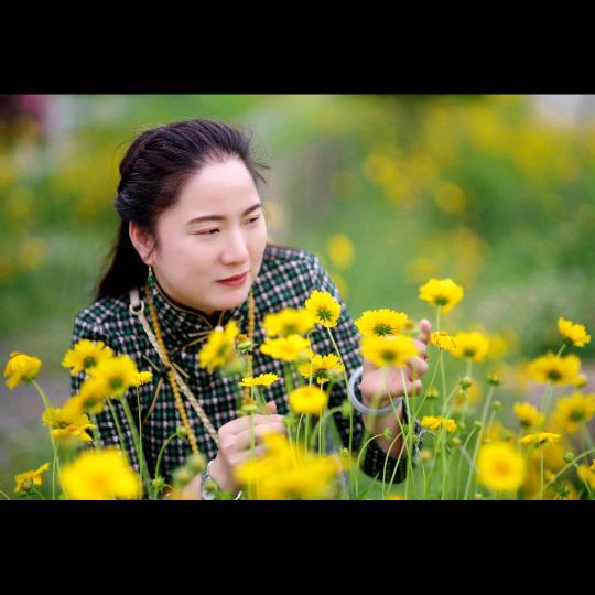 名扬装饰墙布窗帘全屋定制直销宠粉