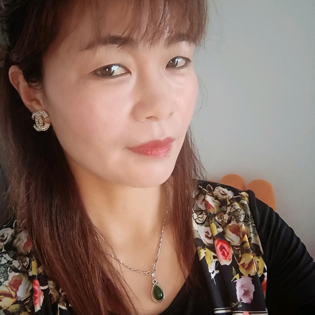 潘春影