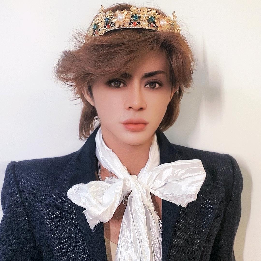 王子鑫（完美底妆专业化妆师）
